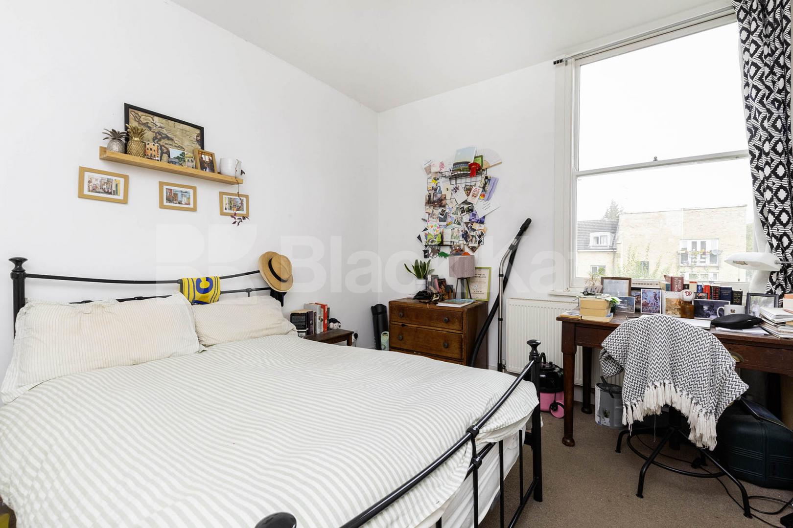 Spacious modern 1 bedroom property in a beautiful conversion in Hackney Goulton Road, Hackney Central